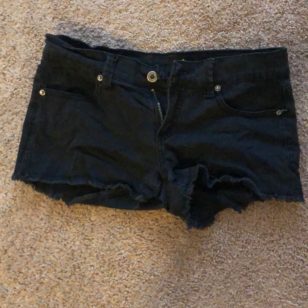 Forever 21 black shorts size 26